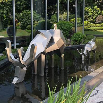 重慶幾何塊面鹿子雕塑 園林景觀小品定制